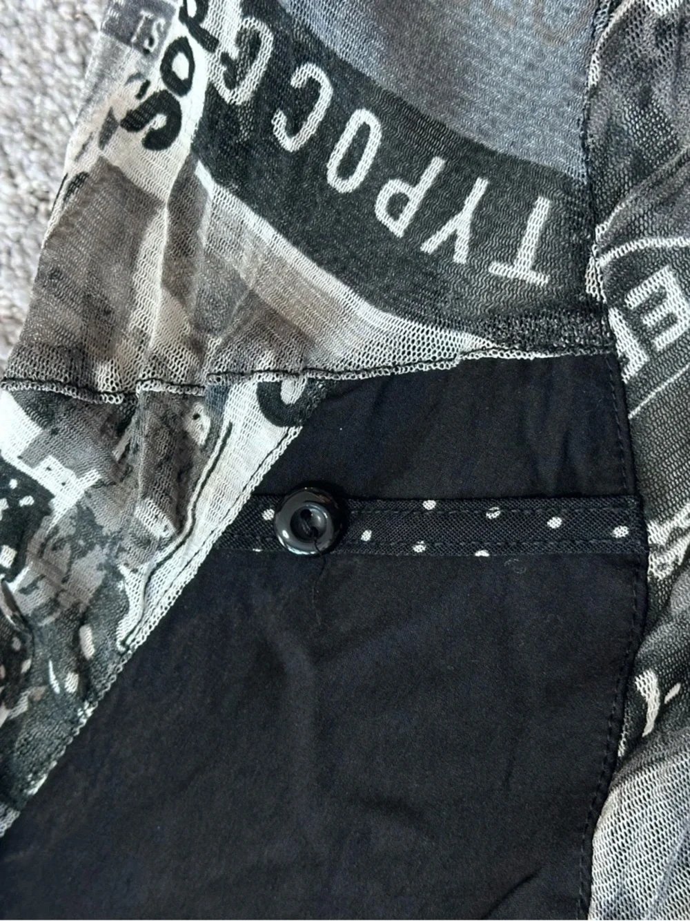 Black Gray Printed Open Front Cardigan Women’s Small Draped Lightweight Y2K - Picture 9 of 11